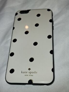 kate spade Fits iPhone 6 Plus